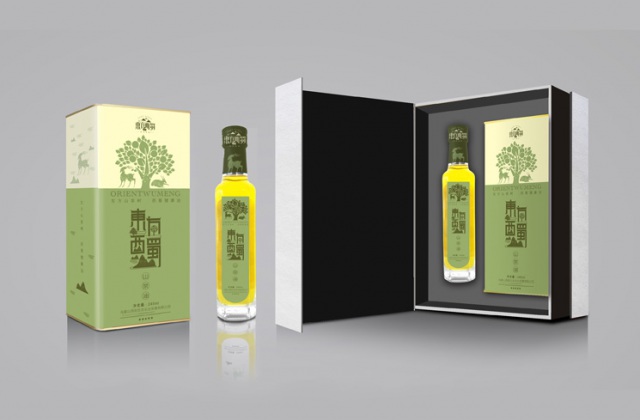 東方西蜀山茶油包裝設計-logo設計、包裝設計、手提袋設計、瓶貼設計